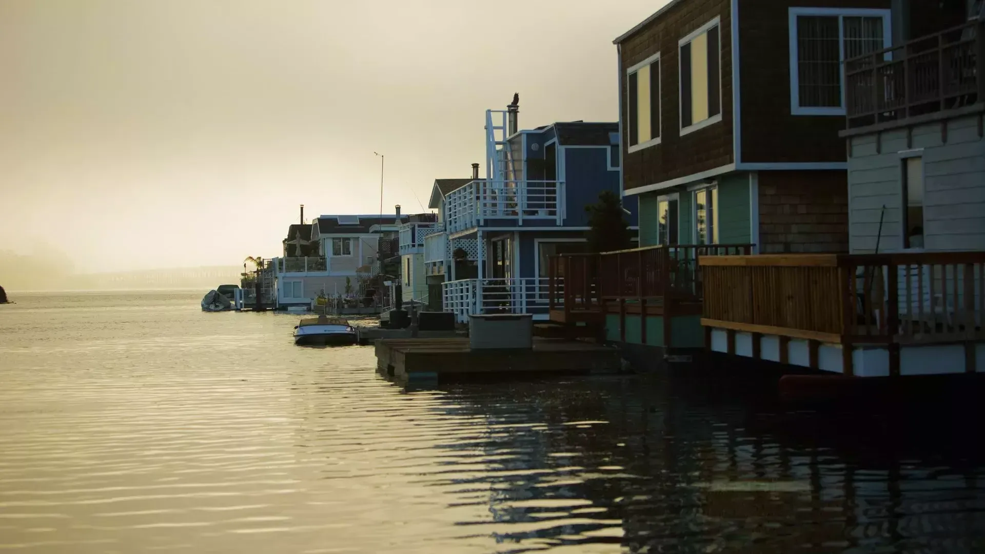 Casas flutuantes em Sausalito.